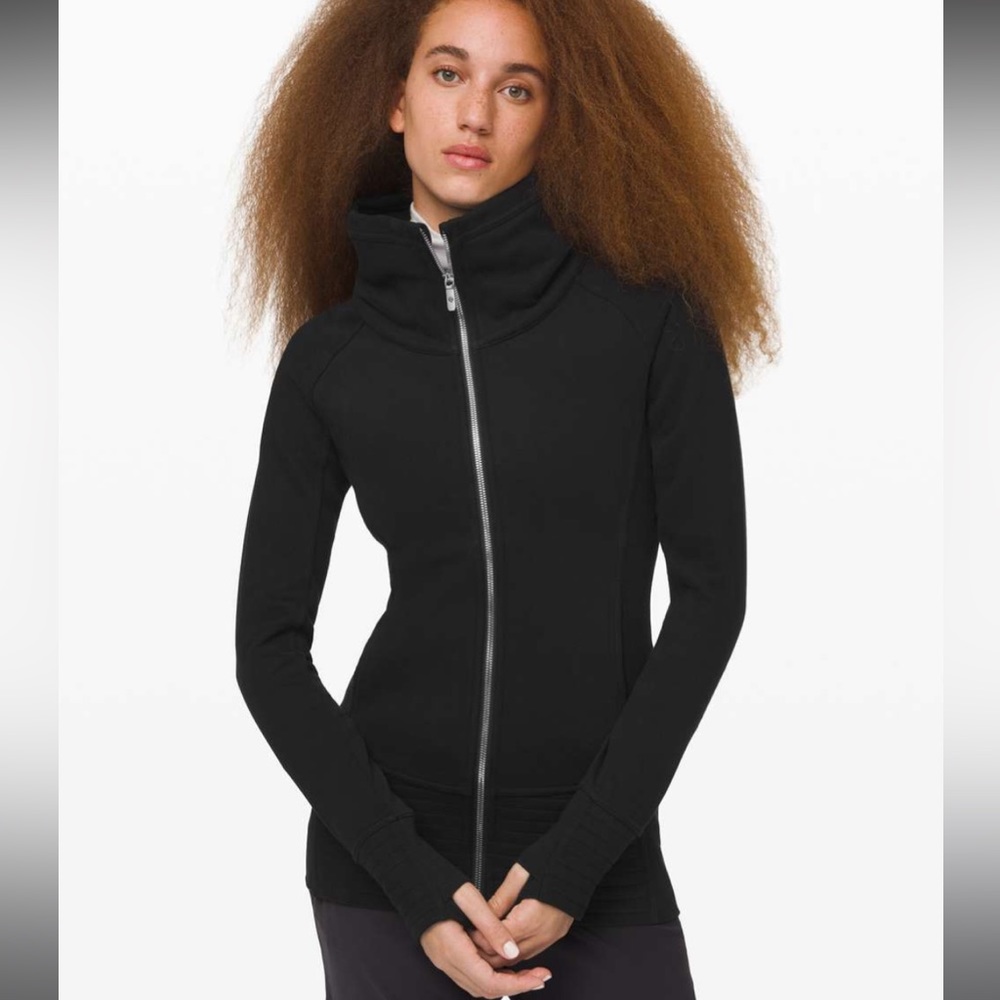 Lululemon Radiant Jacket in black size 6